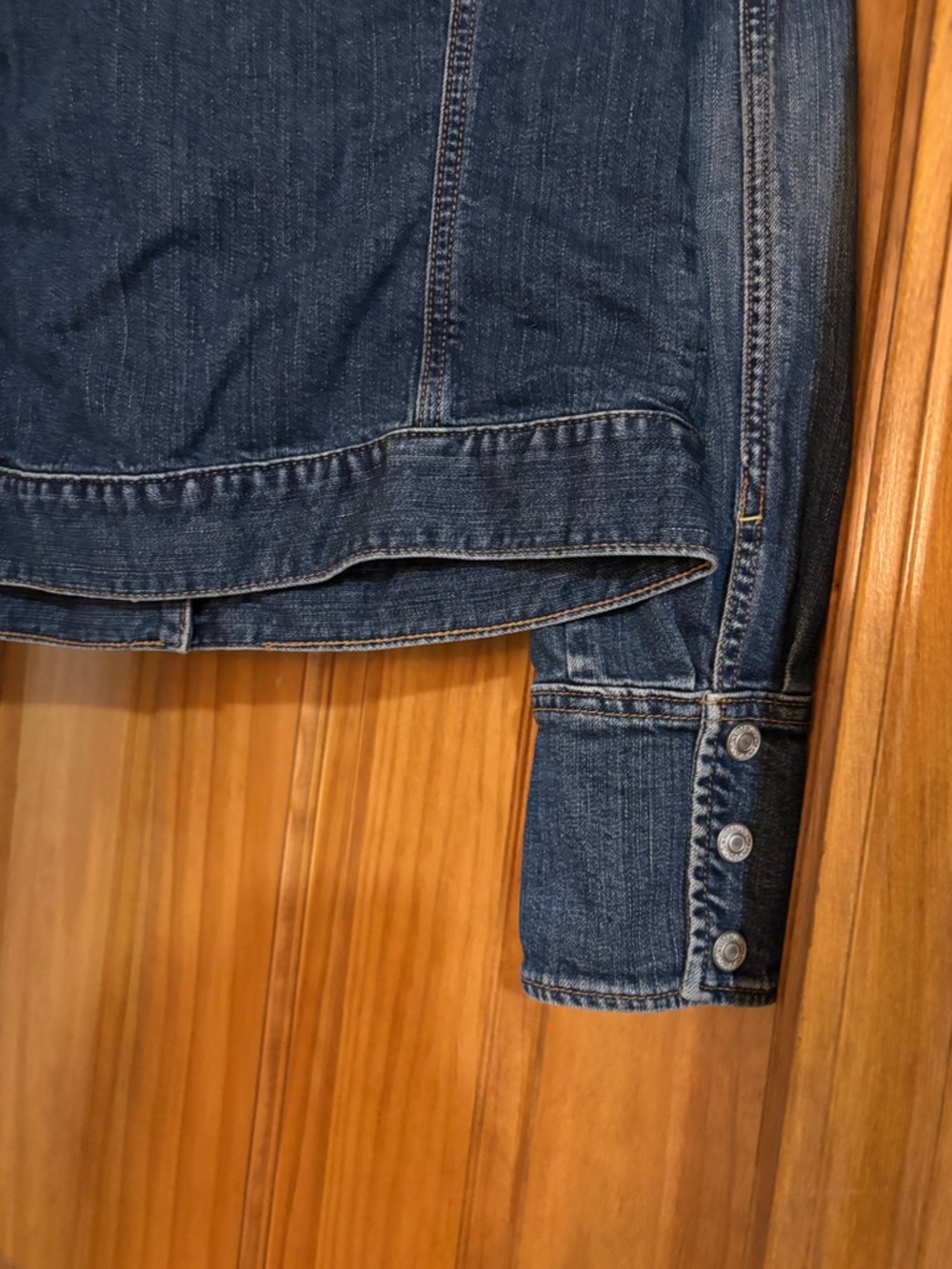 Vintage GAP Women's Dark Blue Jean Jacket Y2K like new - Picture 12 of 16